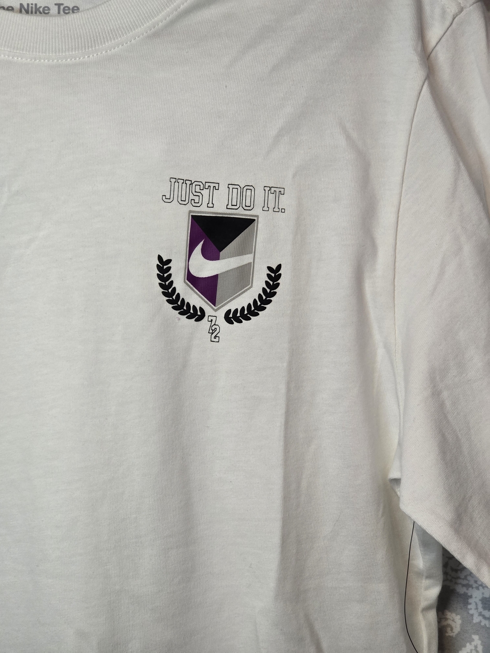 Nike White Long-Sleeve Crew with Purple Crest 'Just Do It' NWT Small